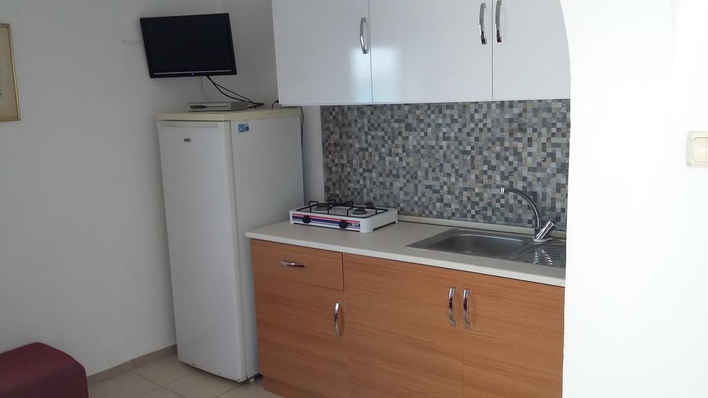 Deren Apart Aparthotel Guvercinlik  Εξωτερικό φωτογραφία